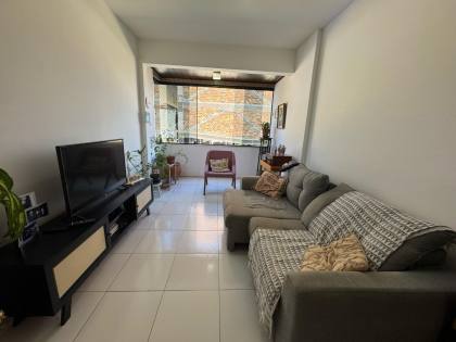 Apartamento à venda no condomínio Edifício Pituba Grageru