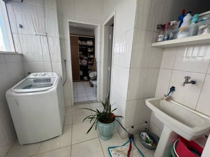 Apartamento à venda no condomínio Edifício Pituba Grageru