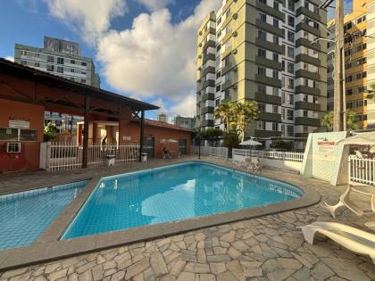 Apartamento no Praias do Caribe, Luzia, 66m², 3 quartos, sendo 1 banheiro social e excelente localização.