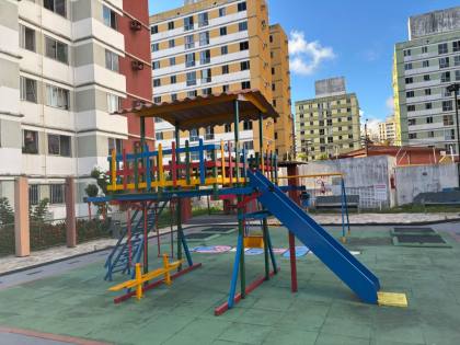 Apartamento no Praias do Caribe, Luzia, 66m², 3 quartos, sendo 1 banheiro social e excelente localização.