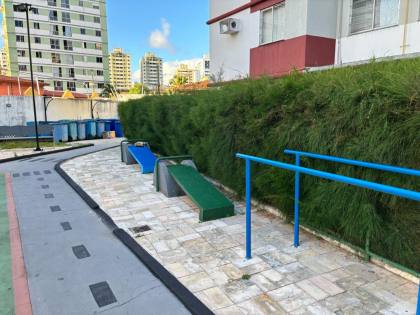 Apartamento no Praias do Caribe, Luzia, 66m², 3 quartos, sendo 1 banheiro social e excelente localização.