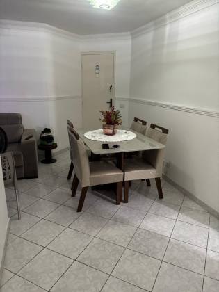 Apartamento no Praias do Caribe, Luzia, 66m², 3 quartos, sendo 1 banheiro social e excelente localização.