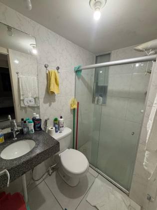 Apartamento no Praias do Caribe, Luzia, 66m², 3 quartos, sendo 1 banheiro social e excelente localização.