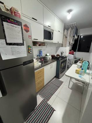 Apartamento no Praias do Caribe, Luzia, 66m², 3 quartos, sendo 1 banheiro social e excelente localização.