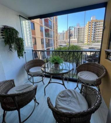 Apartamento na Farolandia