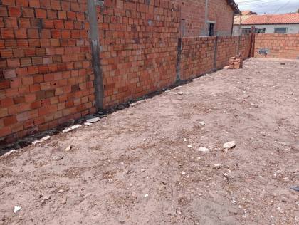 LOTE EM VIA PÚBLICA NA BARRA DOS COQUEIROS