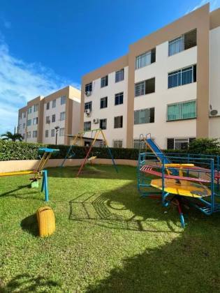 Apartamento Condomínio Francisco Moreira 104m², 4 quartos, sendo 1 suíte, com localização privilegiada.