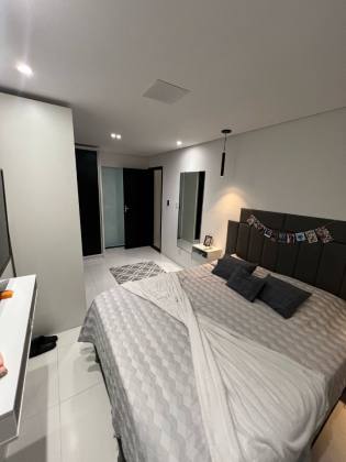 Apartamento Condomínio Francisco Moreira 104m², 4 quartos, sendo 1 suíte, com localização privilegiada.