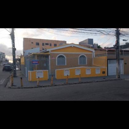 Casa à venda rua Siriri