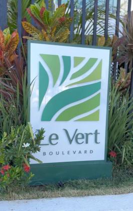 Apartamento Le vert, Farolândia, 73m², 3 quartos, sendo 1 suíte e localização privilegiada.