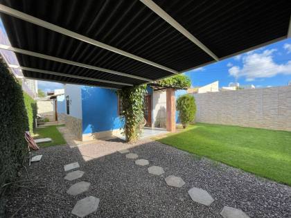 Casa aconchegante na melhor localização da Aruana próximo ao Rocha Carne.