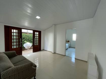 Casa aconchegante na melhor localização da Aruana próximo ao Rocha Carne.