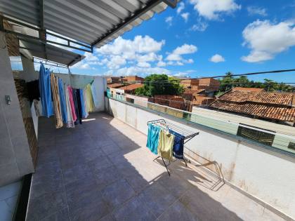 Casa de 5 Quartos no Marcos Freire II - N. S. do Socorro