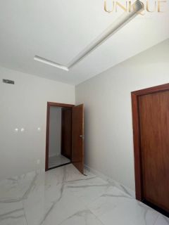 Casa com 3 Suítes no Terras Alphaville 1