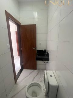 Casa com 3 Suítes no Terras Alphaville 1