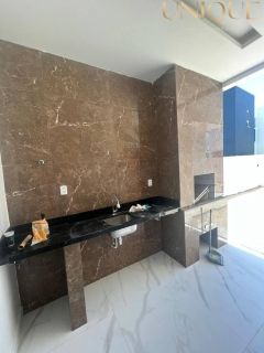 Casa com 3 Suítes no Terras Alphaville 1