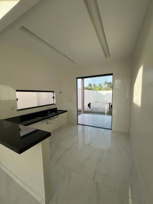 Casa com 3 Quartos sendo 2 Suítes no Sol e Praia