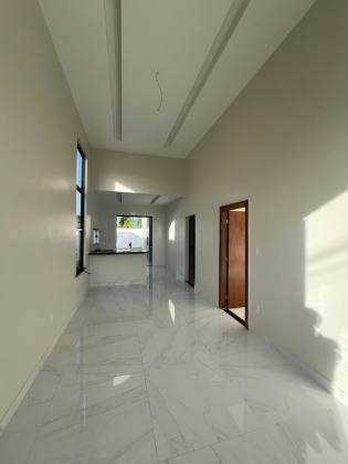 Casa com 3 Quartos sendo 2 Suítes no Sol e Praia