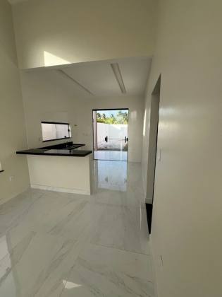 Casa com 3 Quartos sendo 2 Suítes no Sol e Praia