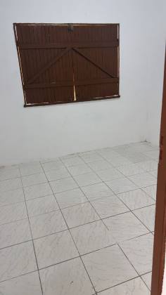Casa 2/4 com Suíte – 17 de Março