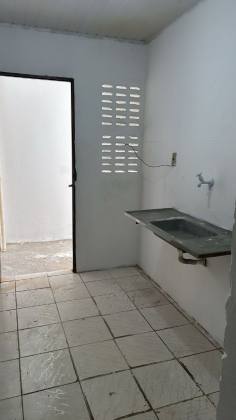 Casa 2/4 com Suíte – 17 de Março