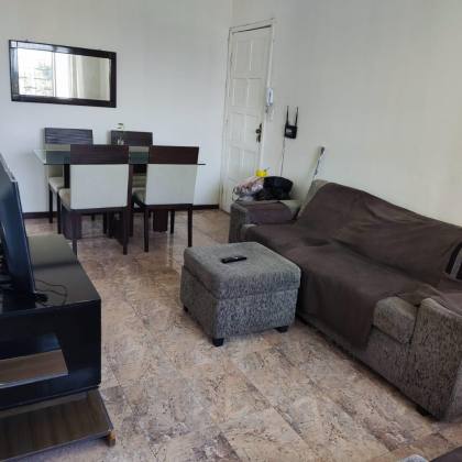 Apartamento no Estrela do Mar, Atalaia 50m², 2 quartos, 1 banheiro, localização privilegiada.