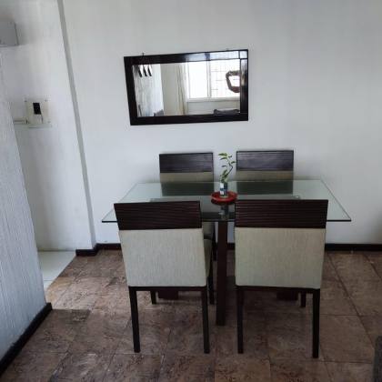 Apartamento no Estrela do Mar, Atalaia 50m², 2 quartos, 1 banheiro, localização privilegiada.