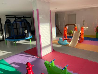 Oportunidade no Tyrol, Jardins, 110m², 2 quartos, 1 suíte, 1 banheiro social e excelente localização.