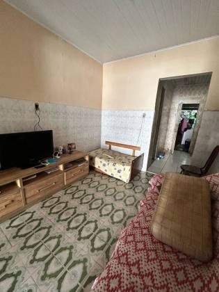 Casa no Bairro Pereira Lobo