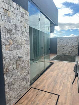 Casa 300m da praia-Cond Padang