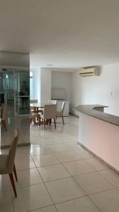 Apartamento no Condomínio Greenville, Atalaia, 96m², 3 quartos, e localização privilegiada.
