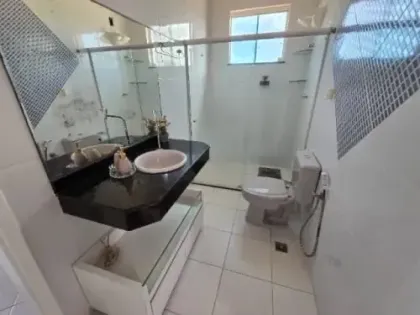Excelente casa com 4 quartos no Condomínio Costa Marina