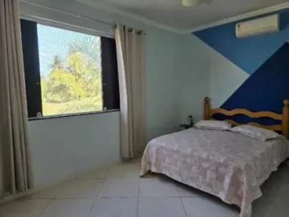Excelente casa com 4 quartos no Condomínio Costa Marina