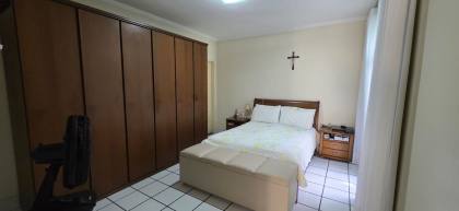 Linda casa à venda no bairro Luzia!