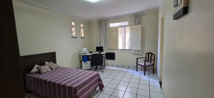 Linda casa à venda no bairro Luzia!