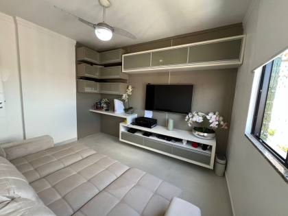 Oportunidade no Edifício Bella Vita, Grageru, 102m², 4 suítes, sendo 2 suítes e uma ótima localização.