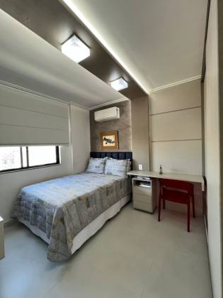 Oportunidade no Edifício Bella Vita, Grageru, 102m², 4 suítes, sendo 2 suítes e uma ótima localização.
