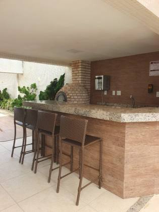 Apartamento no Cond. Atlantic Tower.