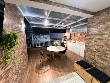 Oportunidade Condomínio Vida Bela, Farolandia, 98m², 2 quartos, 1 suíte e localização privilegiada.
