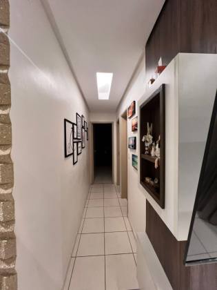 Oportunidade Condomínio Vida Bela, Farolandia, 98m², 2 quartos, 1 suíte e localização privilegiada.