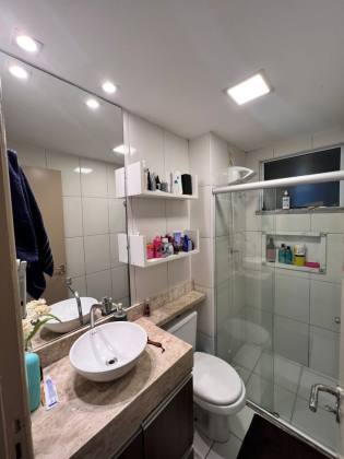 Oportunidade Condomínio Vida Bela, Farolandia, 98m², 2 quartos, 1 suíte e localização privilegiada.
