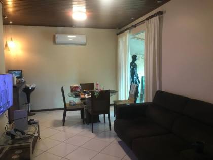 Oportunidade de Casa na Coroa do Meio 116m², 3 quartos, sendo 1 suíte com localização privilegiada.