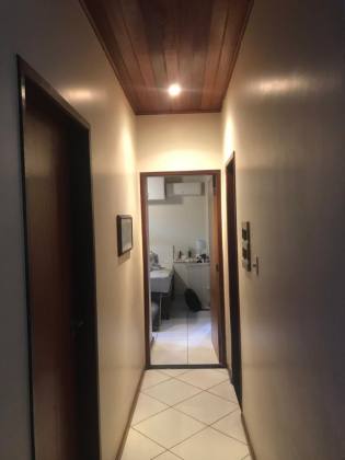 Oportunidade de Casa na Coroa do Meio 116m², 3 quartos, sendo 1 suíte com localização privilegiada.