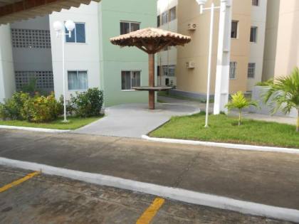 Apartamento com 2 quartos no Condomínio Riviera Club.