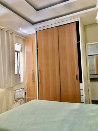 Excelente casa com 6 quartos, sendo 4 suítes no bairro Cirurgia.