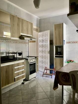 Excelente casa com 6 quartos, sendo 4 suítes no bairro Cirurgia.
