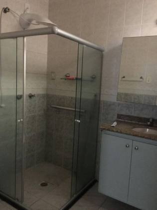 Casa Para Vender com 6 quartos 4 suítes no bairro Cirurgia em Aracaju