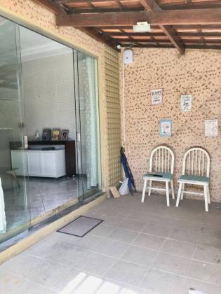 Casa Para Vender com 6 quartos 4 suítes no bairro Cirurgia em Aracaju