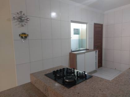 Casa térrea com 3 quartos, Suíte, Home Office, Garagem Coberta Portão Eletrônico, Atalaia