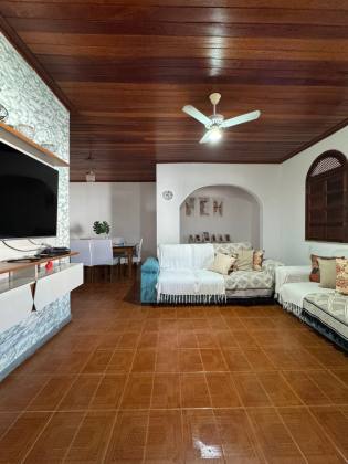 EXCELENTE CASA NO ORLANDO DANTAS